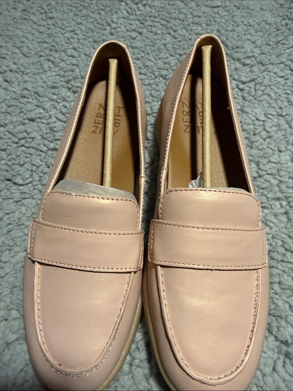 Naturalized Blush Pink Leather Loafers for Women NWT size 7.5